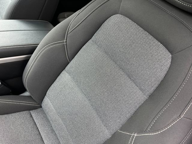 Used 2025 GMC Terrain Elevation w/ Black Edition AWD/4WD image 13