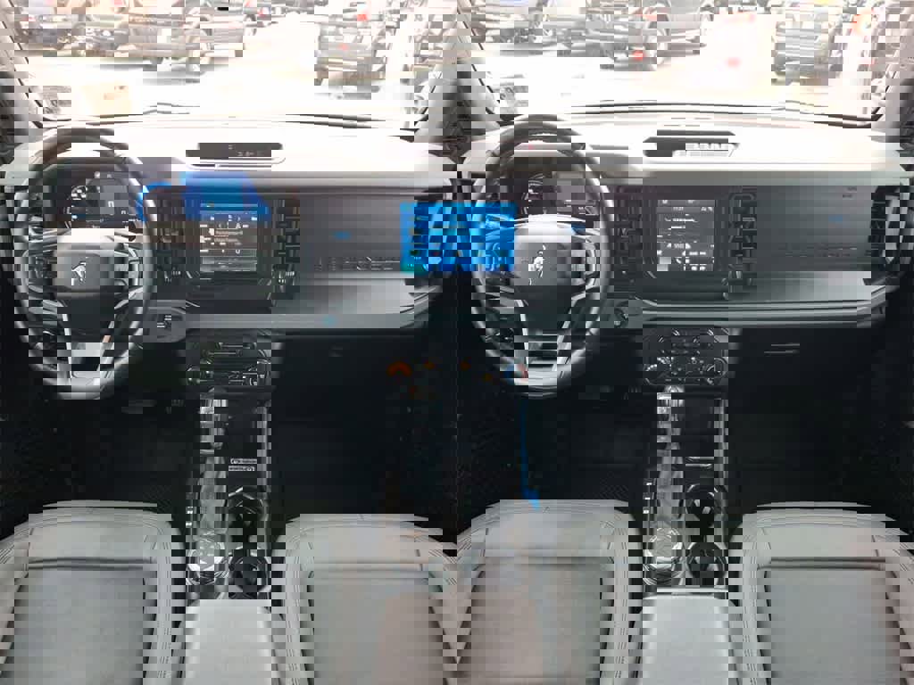 Certified 2021 Ford Bronco Black Diamond image 10