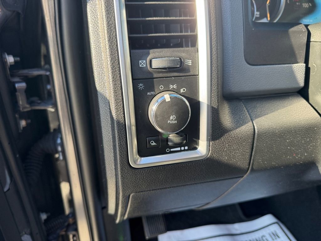 Used 2018 RAM 1500 Big Horn image 24