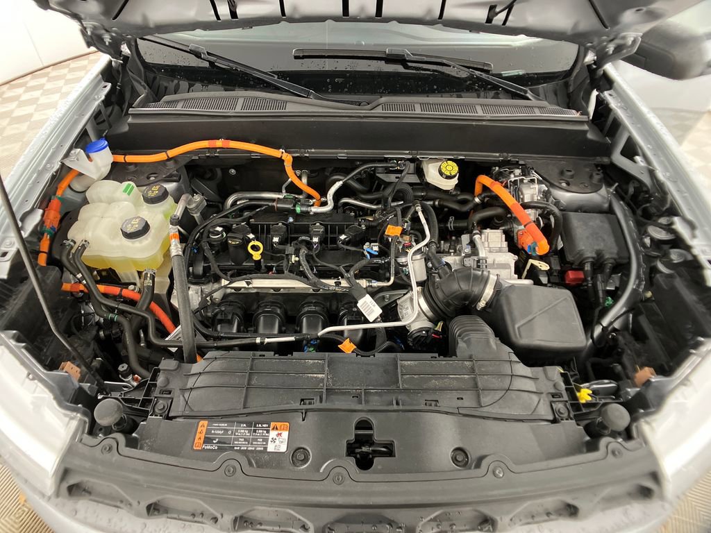 Certified 2024 Ford Maverick XLT image 31