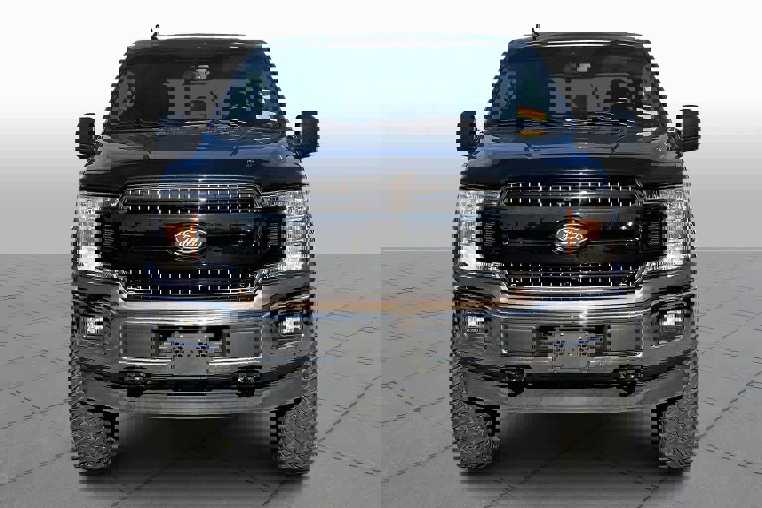 Certified 2020 Ford F150 XLT w/ Equipment Group 302A Luxury image 3