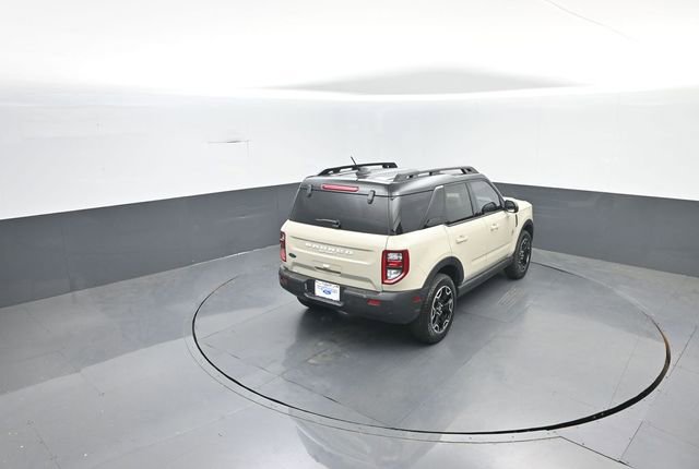 Certified 2025 Ford Bronco Sport Outer Banks AWD/4WD image 29