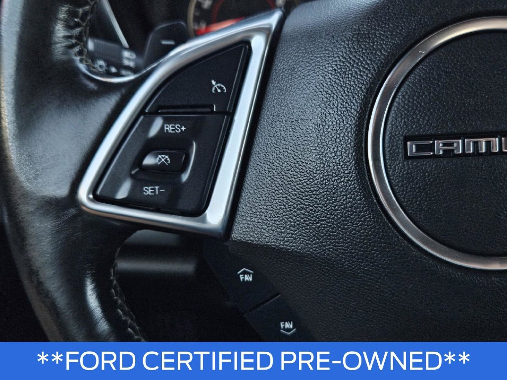 Used 2020 Chevrolet Camaro LT RWD image 28