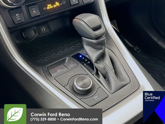 Used 2024 Toyota RAV4 XLE image 19