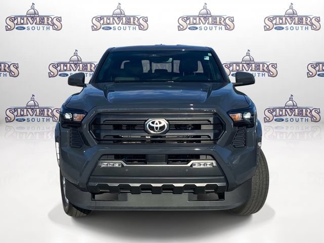Used 2024 Toyota Tacoma SR5 AWD/4WD image 8