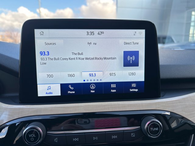 Certified 2022 Ford Escape Titanium w/ Titanium Elite Package image 12