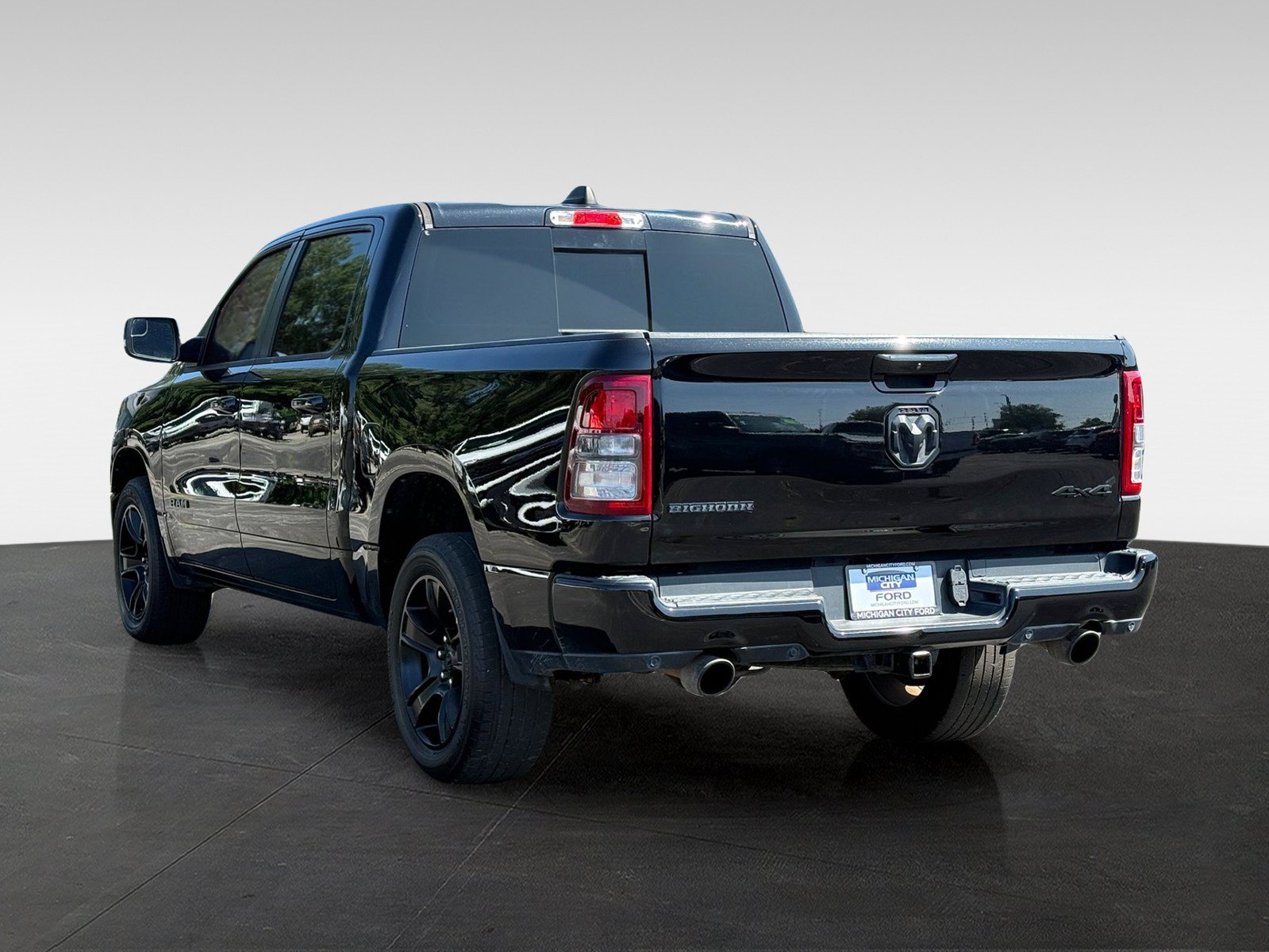 Used 2023 RAM 1500 Big Horn AWD/4WD image 7