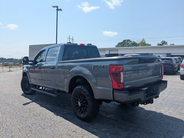 Certified 2022 Ford F250 XLT w/ Black Appearance Package AWD/4WD image 8
