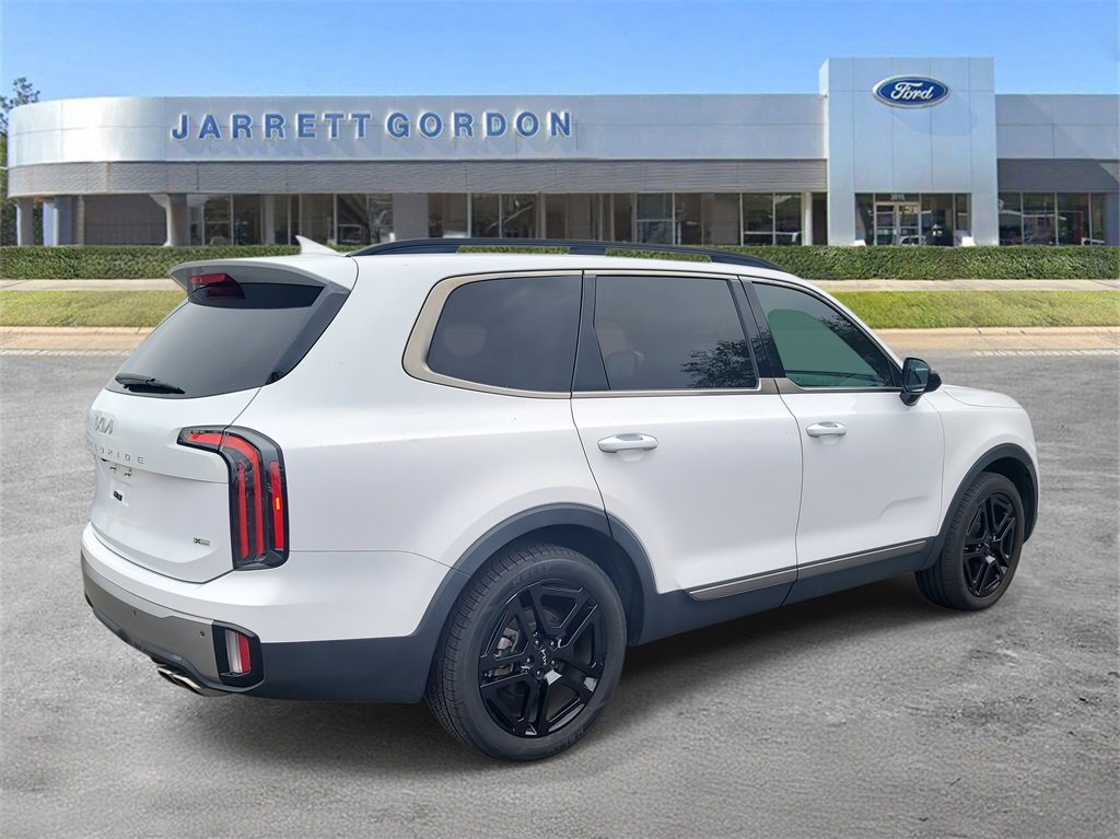 Used 2023 Kia Telluride SX X-Line image 3