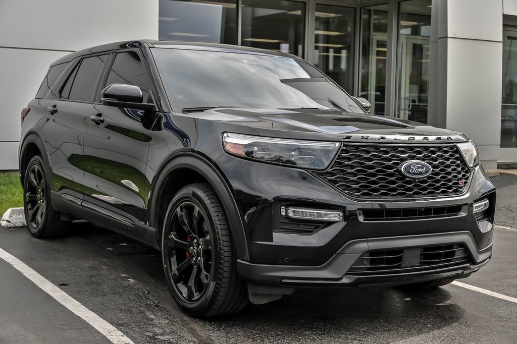 Certified 2022 Ford Explorer ST w/ Equipment Group 401A AWD/4WD image 12