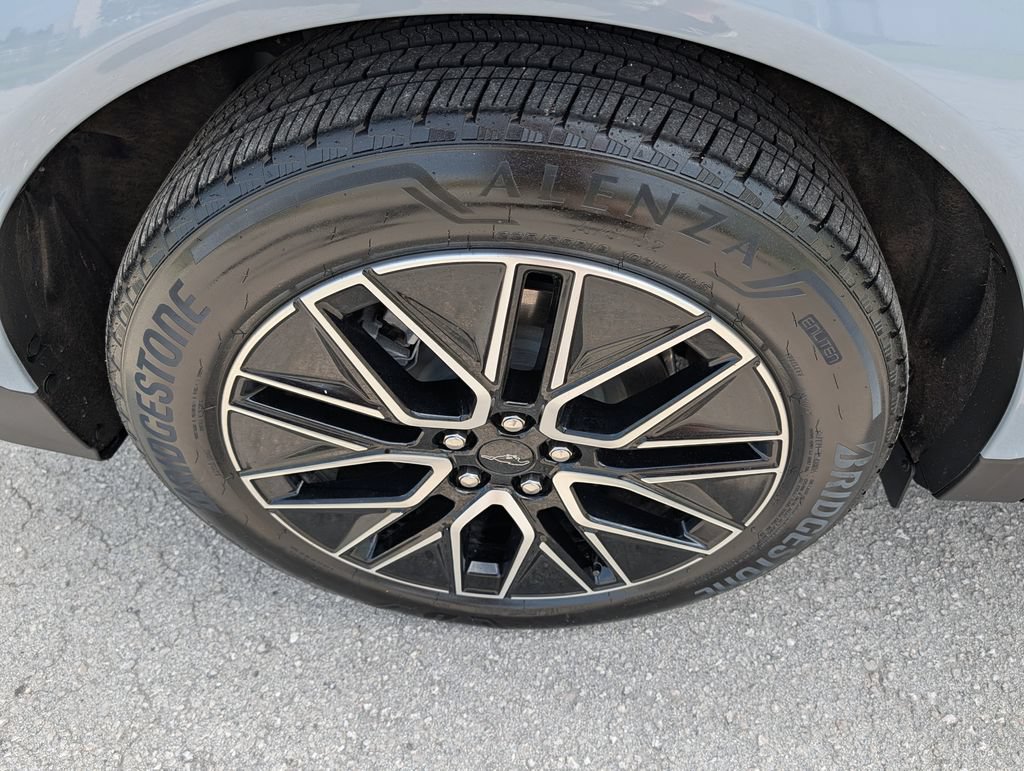 Certified 2025 Ford Mustang Mach-E Premium AWD/4WD image 30