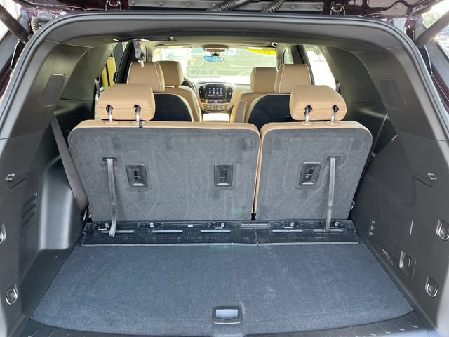 Used 2022 Chevrolet Traverse Premier w/ LPO, Floor Liner Package AWD/4WD image 8