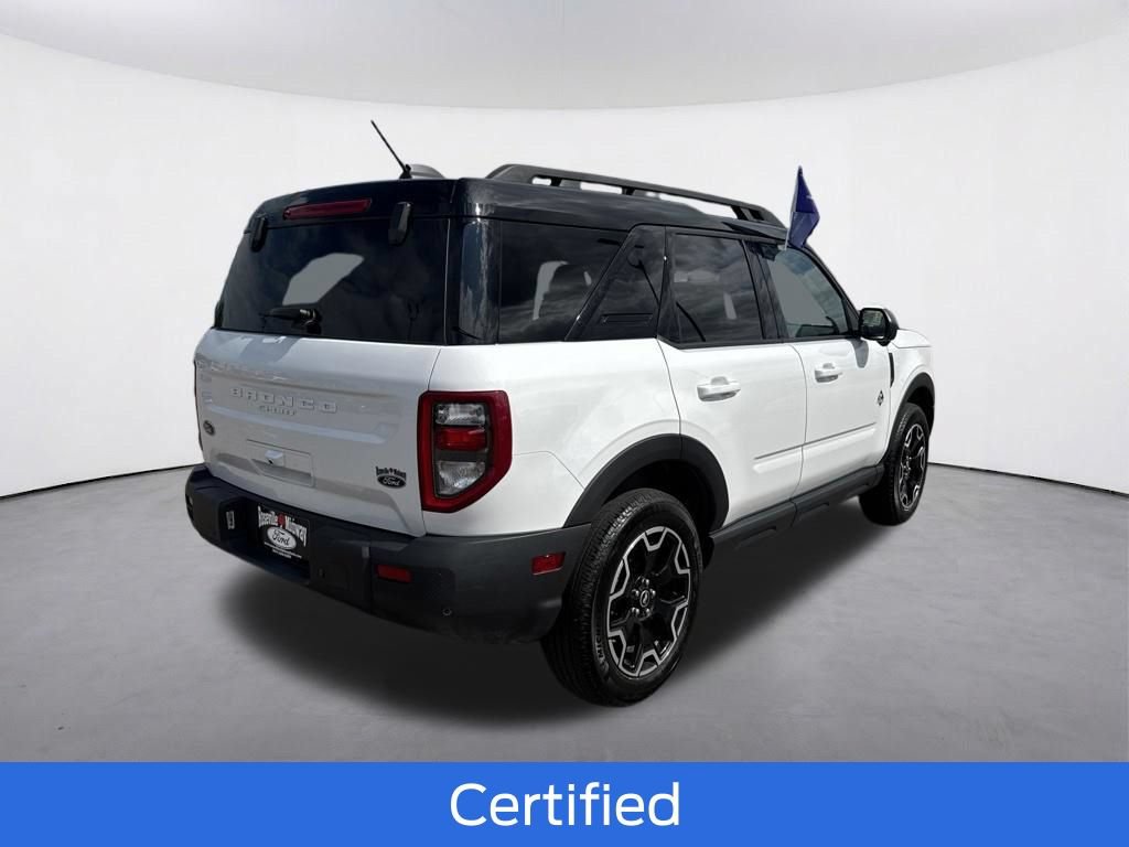 Certified 2025 Ford Bronco Sport Outer Banks w/ Outer Banks Tech Package+ AWD/4WD image 9