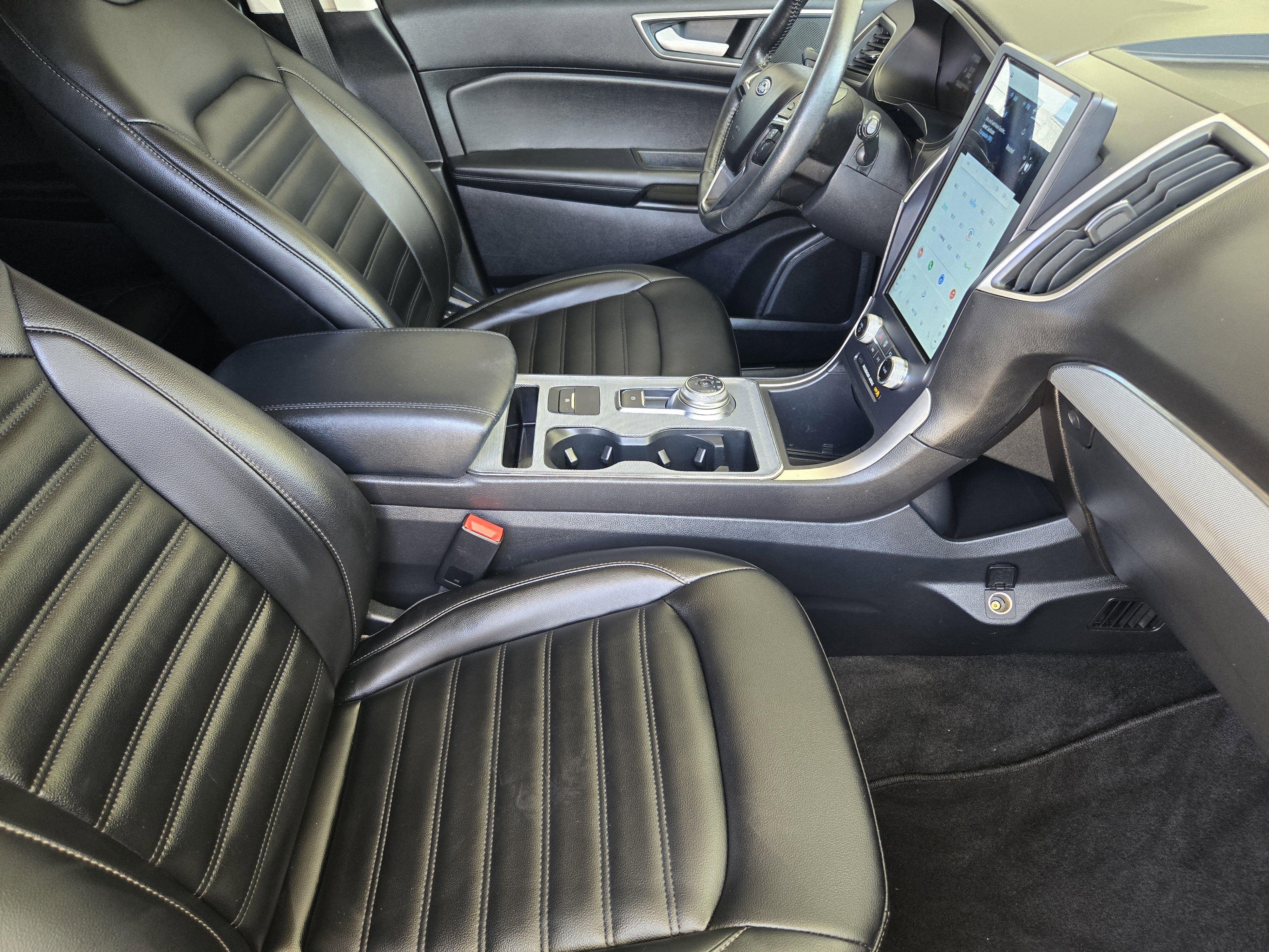 Certified 2022 Ford Edge SEL w/ Convenience Package AWD/4WD image 10