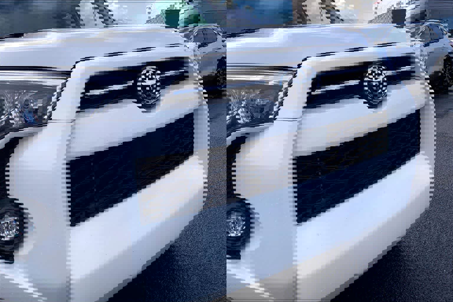 Used 2024 Toyota 4Runner SR5 Premium image 33