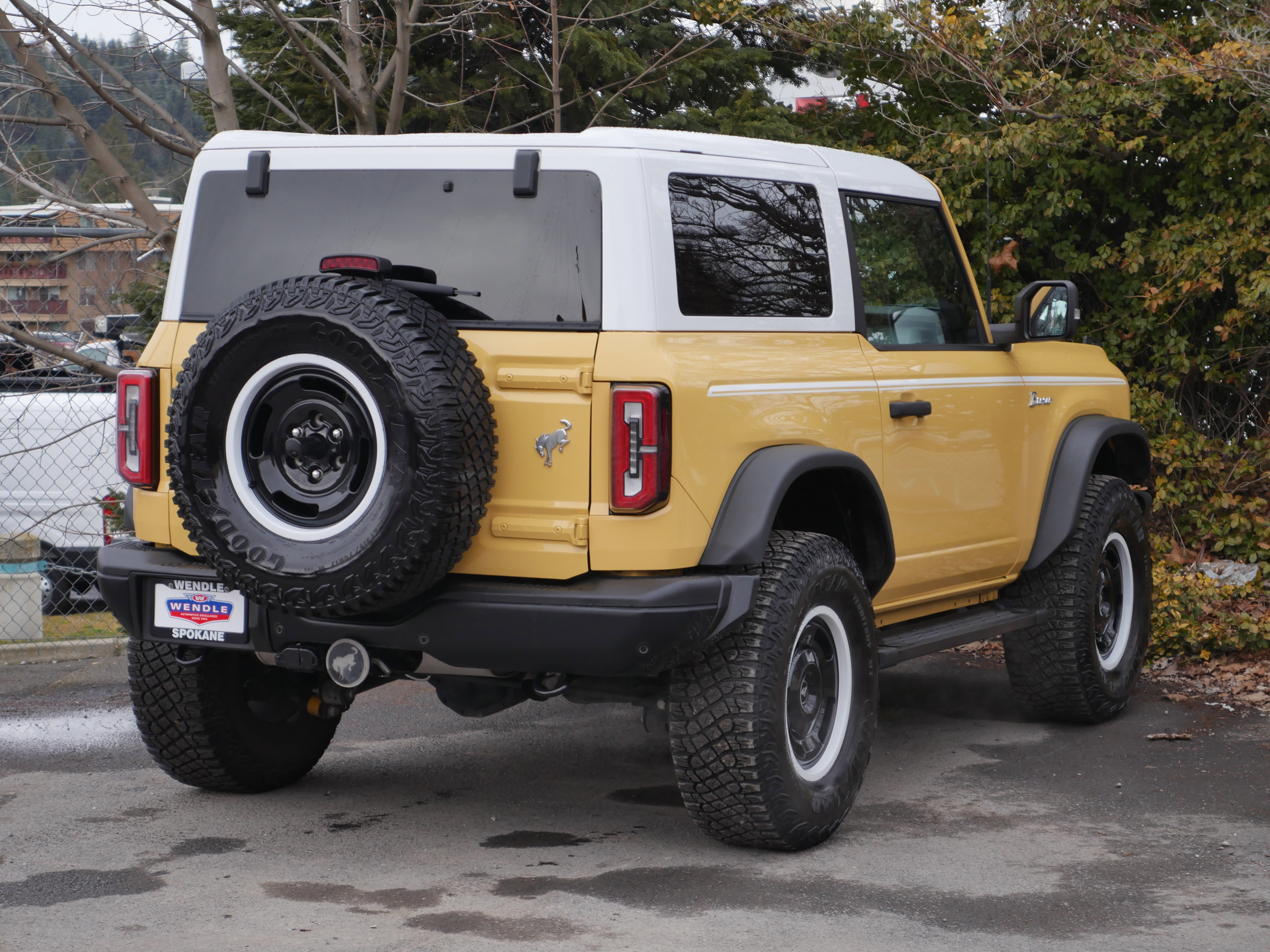 Certified 2024 Ford Bronco Heritage Edition image 3