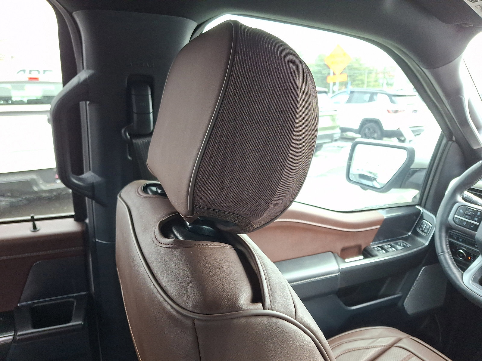 Certified 2023 Ford F150 Lariat w/ Equipment Group 502A High image 13