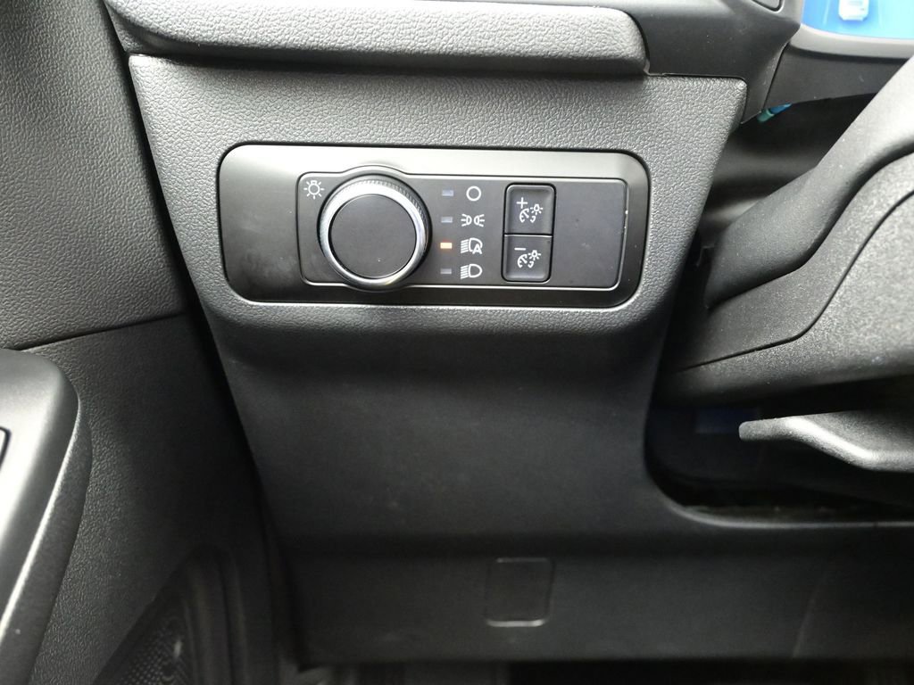 Certified 2025 Ford Escape Active FWD image 18