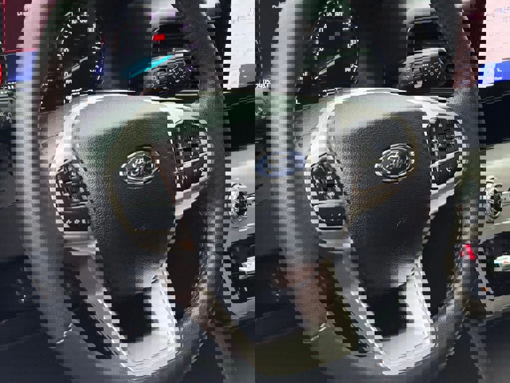 Certified 2022 Ford Explorer XLT w/ Equipment Group 202A image 14