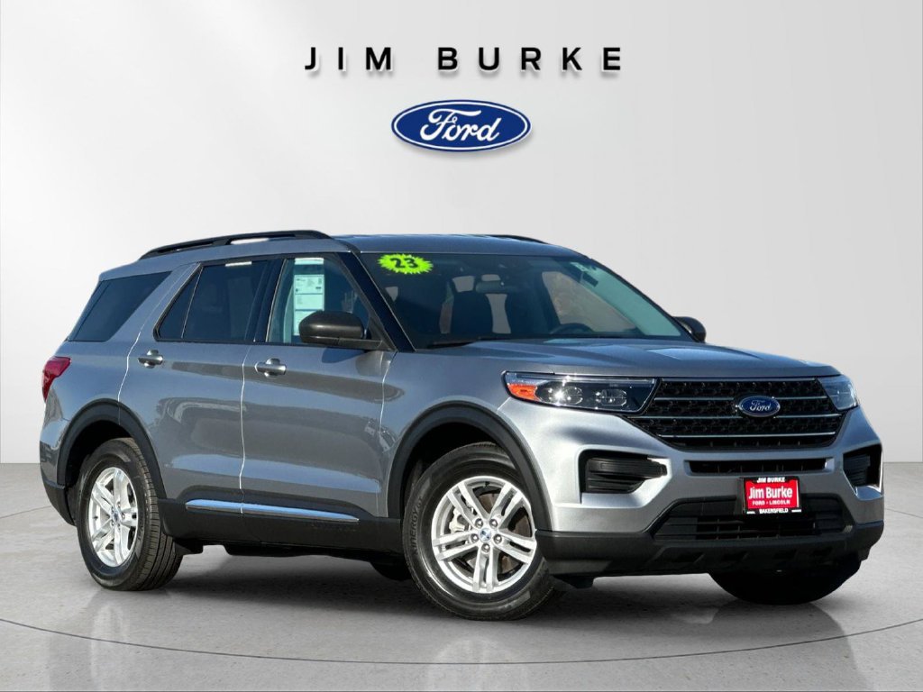 Certified 2023 Ford Explorer XLT RWD image 7