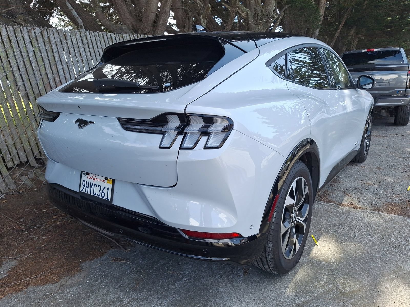 Certified 2023 Ford Mustang Mach-E Premium AWD/4WD image 9