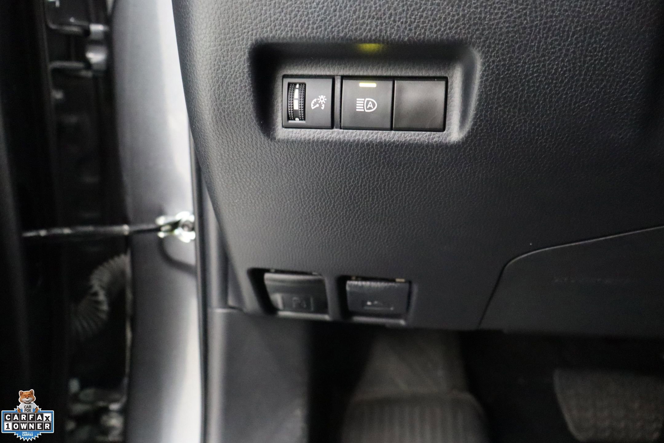 Used 2023 Toyota RAV4 LE image 20