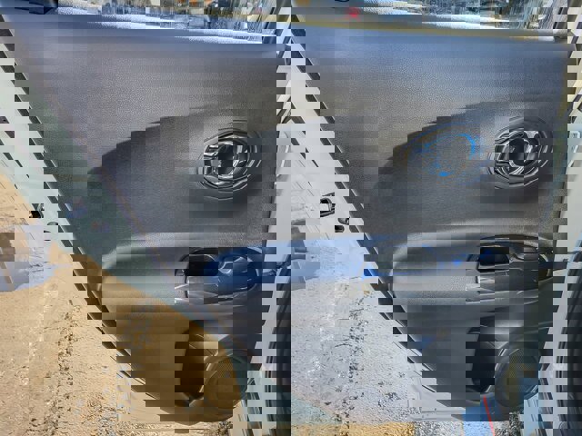 Used 2017 Nissan Juke NISMO w/ Interior Illumination Package image 19