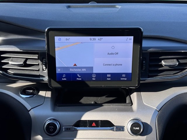 Certified 2023 Ford Explorer XLT w/ Equipment Group 202A image 8