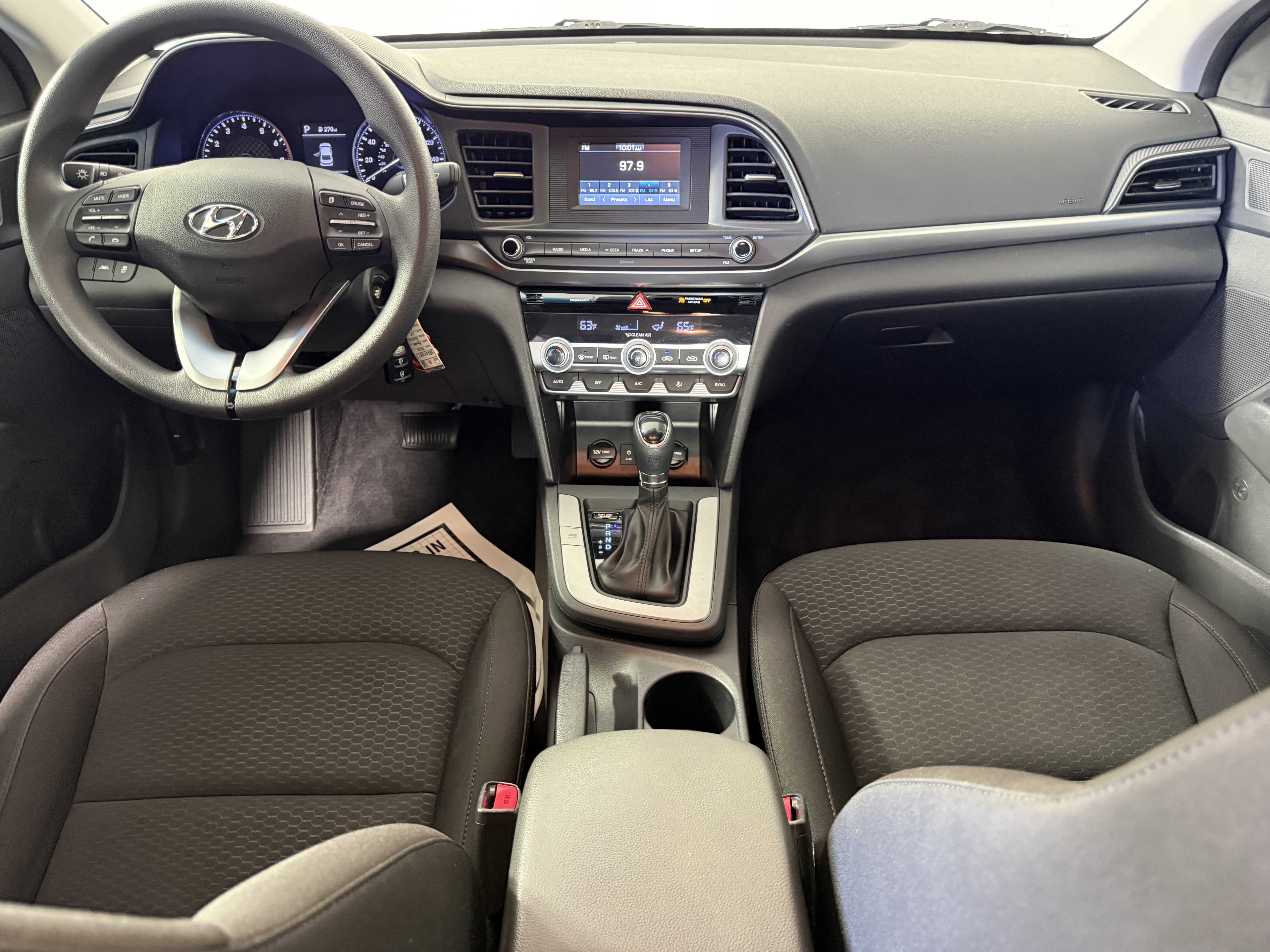 Used 2020 Hyundai Elantra SE w/ Cargo Package (C1) FWD image 10