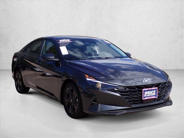 Used 2022 Hyundai Elantra SEL w/ Convenience Package FWD image 6
