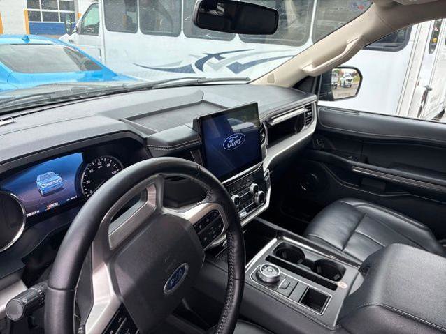 Certified 2024 Ford Expedition Max XLT RWD image 23