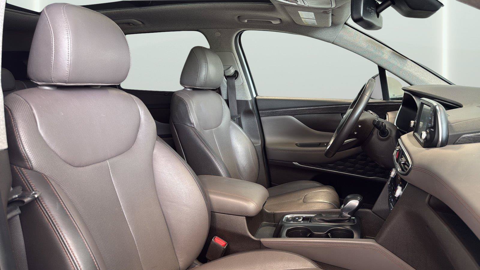 Used 2019 Hyundai Santa Fe Limited AWD/4WD image 14