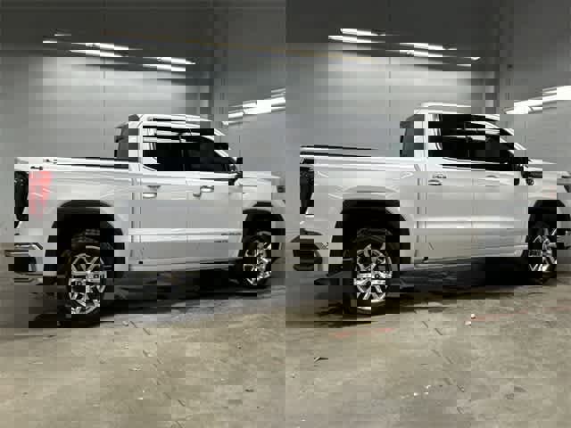 Used 2019 GMC Sierra 1500 SLT w/ SLT Convenience Package image 3