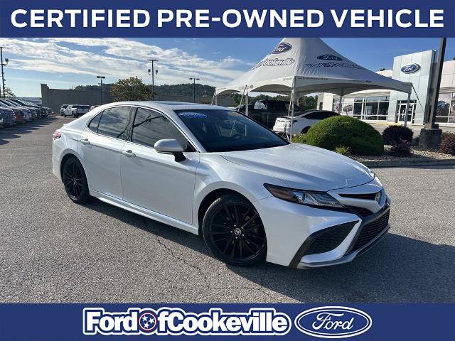 Used 2022 Toyota Camry XSE FWD image 2