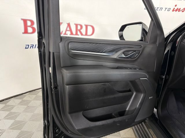Used 2021 GMC Yukon Denali w/ Denali Ultimate Package AWD/4WD image 26