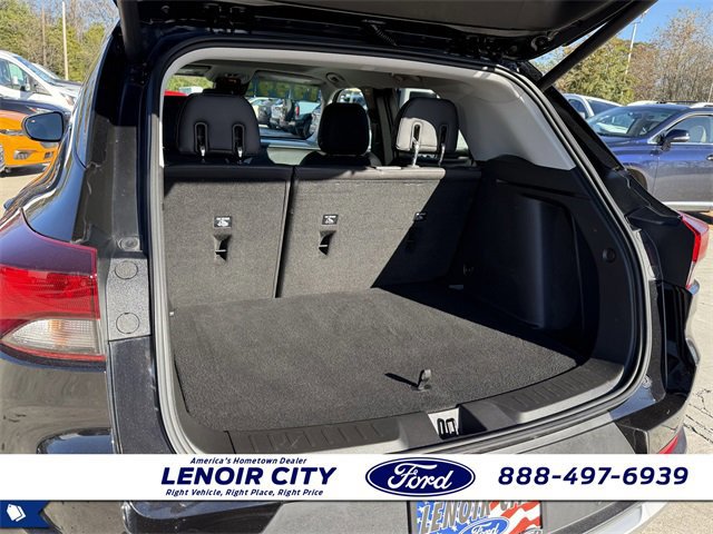 Used 2021 Chevrolet TrailBlazer LT w/ Sun and Liftgate Package image 15