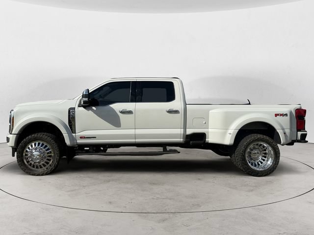 Certified 2025 Ford F450 Platinum w/ Platinum Plus Package AWD/4WD image 3