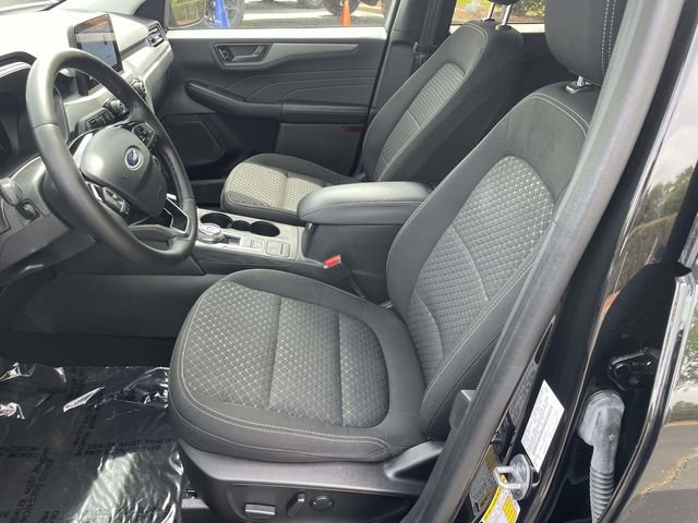 Certified 2023 Ford Escape Active w/ Cold Weather Package image 11