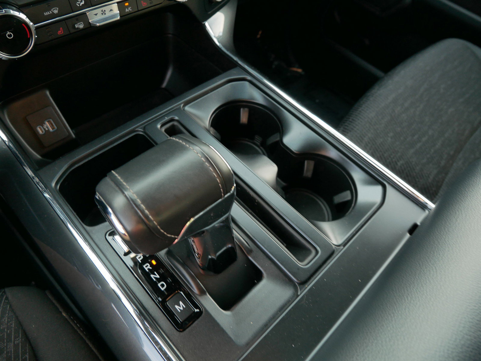 Certified 2022 Ford F150 XLT w/ Equipment Group 302A High image 29