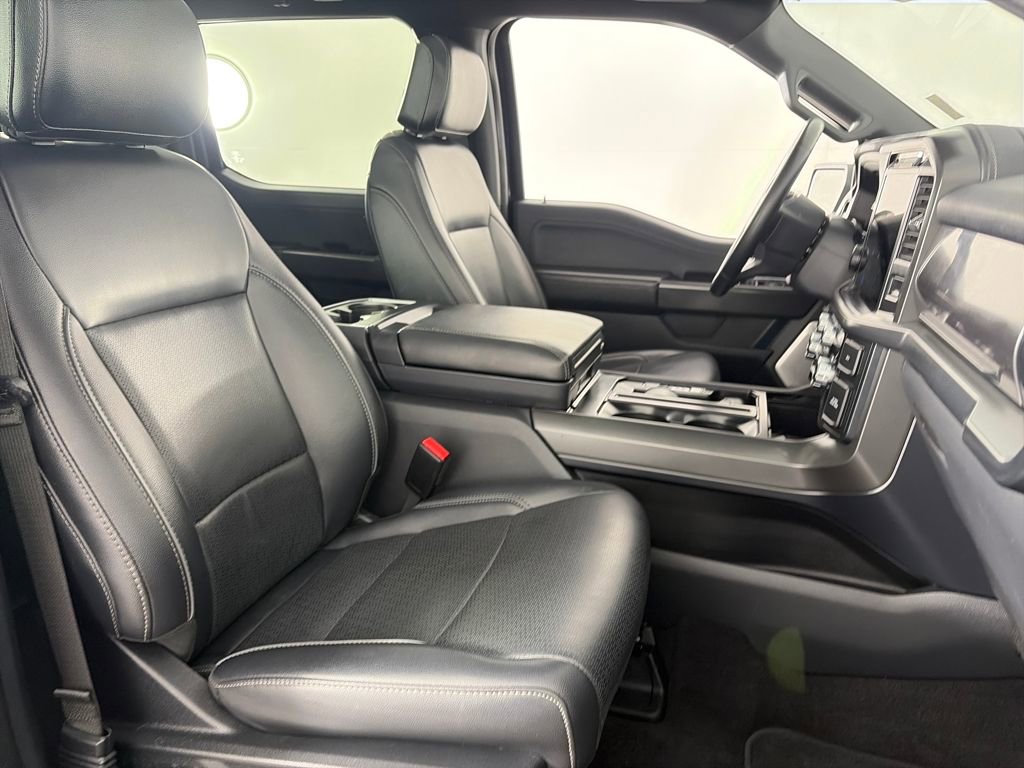 Certified 2025 Ford F150 Lariat w/ Equipment Group 502A High image 33