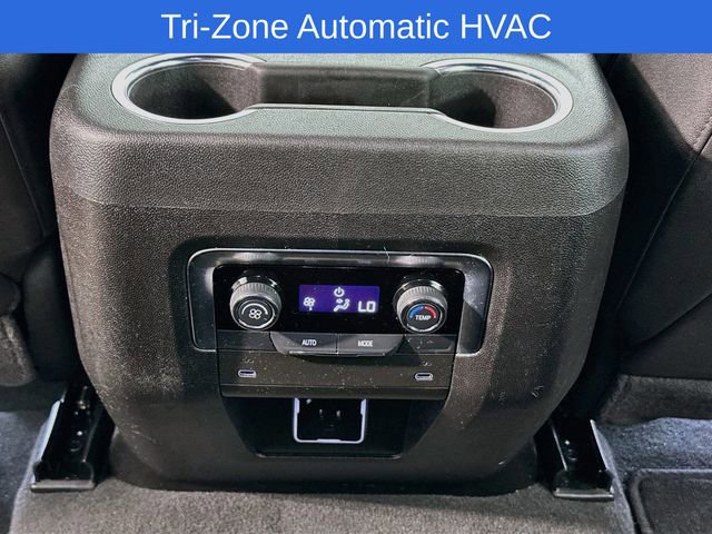 Used 2025 Chevrolet Tahoe LT AWD/4WD image 25