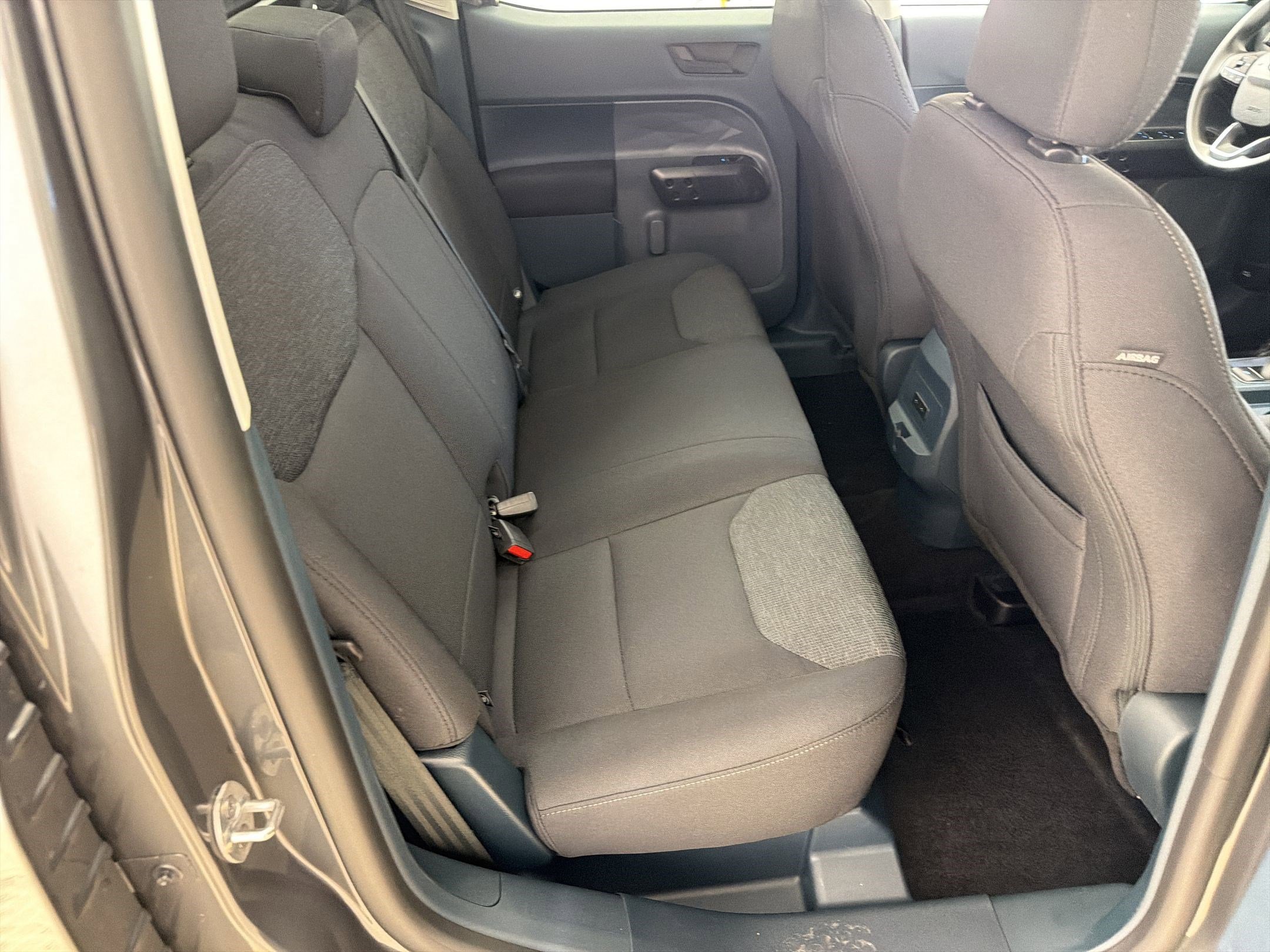 Certified 2025 Ford Maverick XL image 27