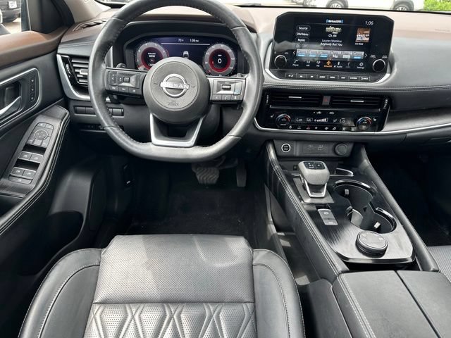 Used 2023 Nissan Rogue Platinum AWD/4WD image 17