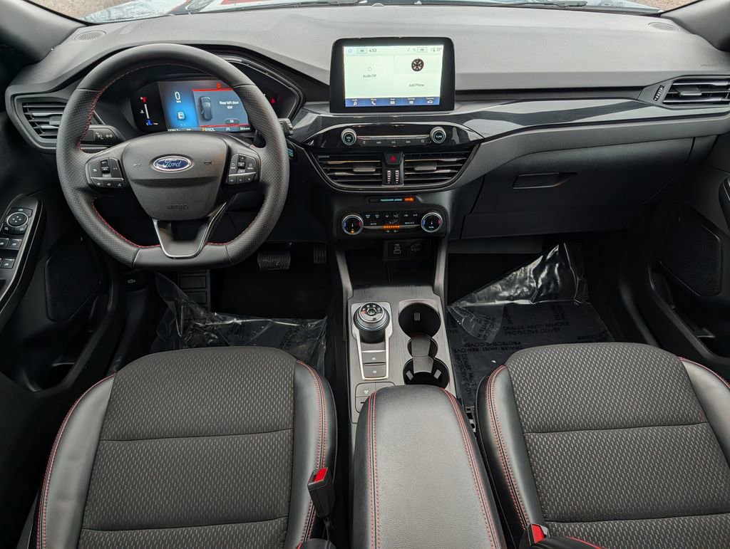 Certified 2025 Ford Escape ST-Line image 13