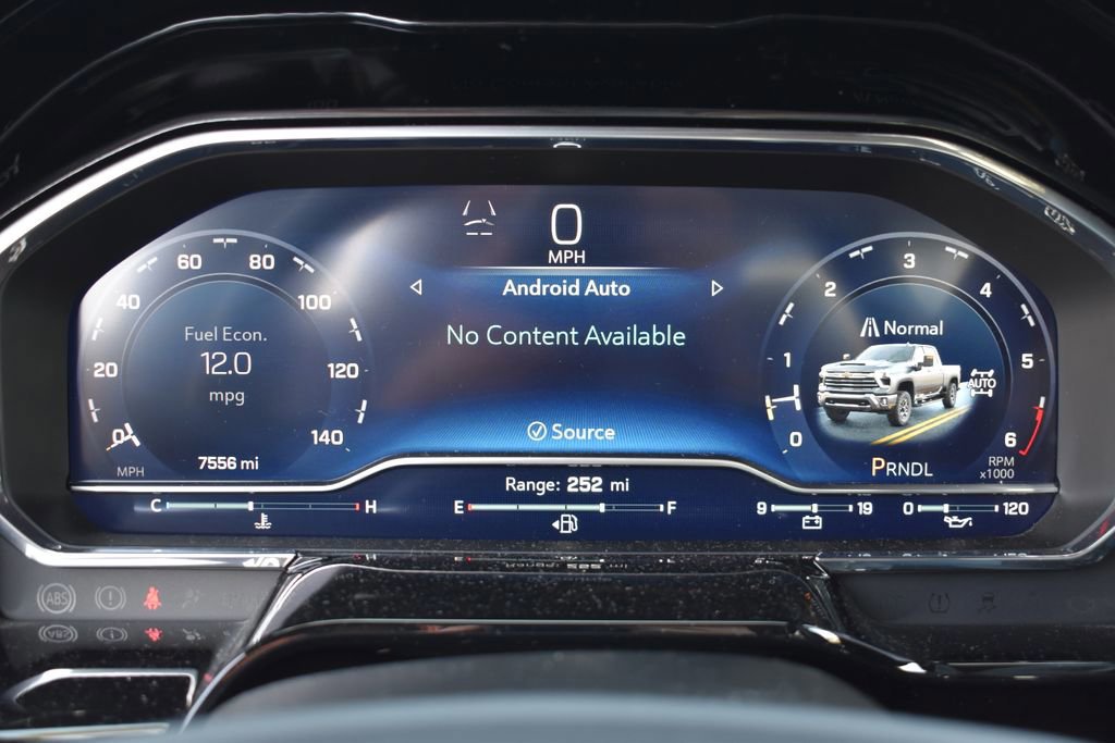 Used 2024 Chevrolet Silverado 2500 ZR2 w/ Technology Package image 11