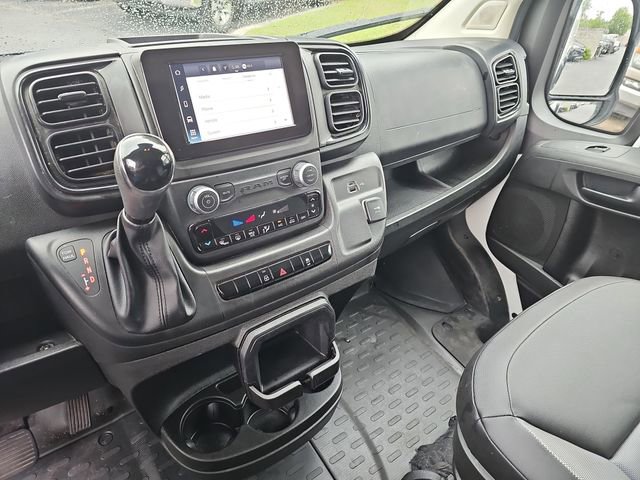 Used 2025 RAM ProMaster 2500 w/ Convenience Group FWD image 23