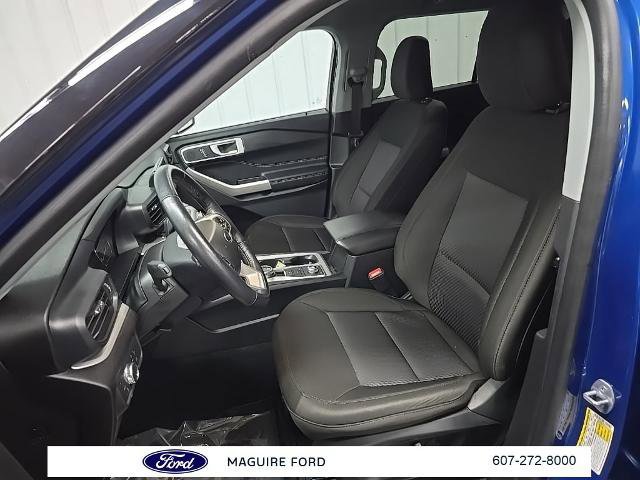 Certified 2022 Ford Explorer XLT image 33