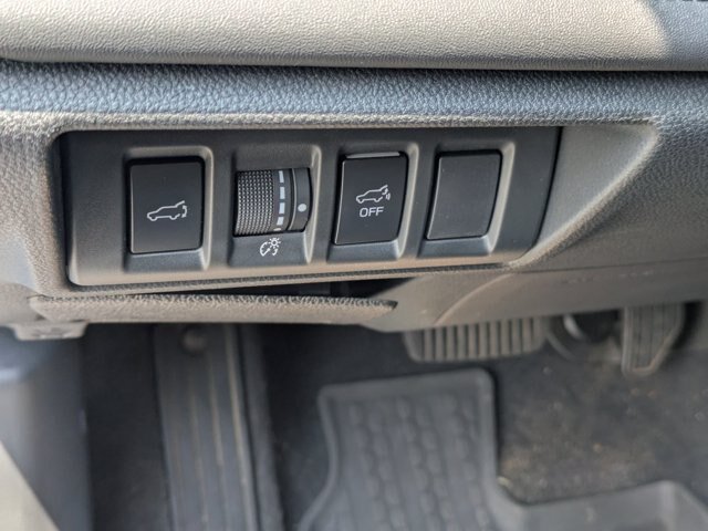 Used 2025 Subaru Outback Wilderness AWD/4WD image 17