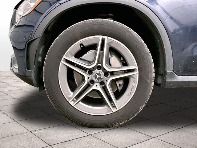Used 2021 Mercedes-Benz GLC 300 4MATIC image 8