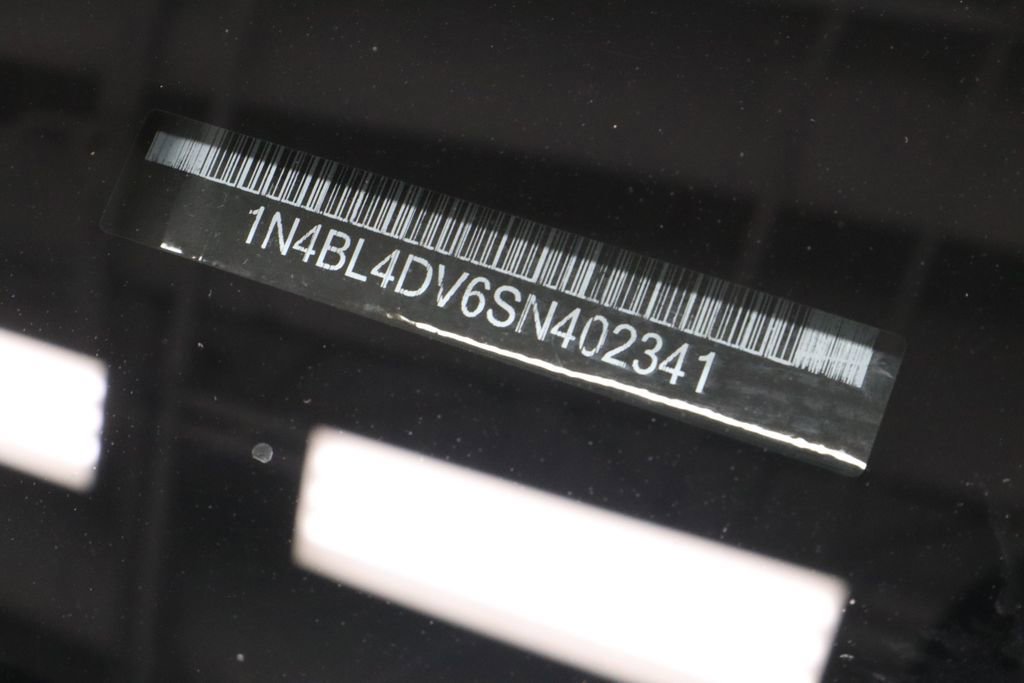 Used 2025 Nissan Altima 2.5 SV image 33